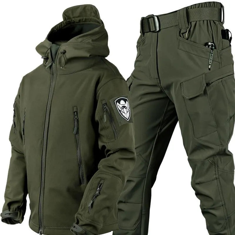 Taktisches Softshell-Jacken- und Hosen-Set • Wasserdicht • Winddicht • Isoliert • Für Winter und Geländeeinsatz geeignet